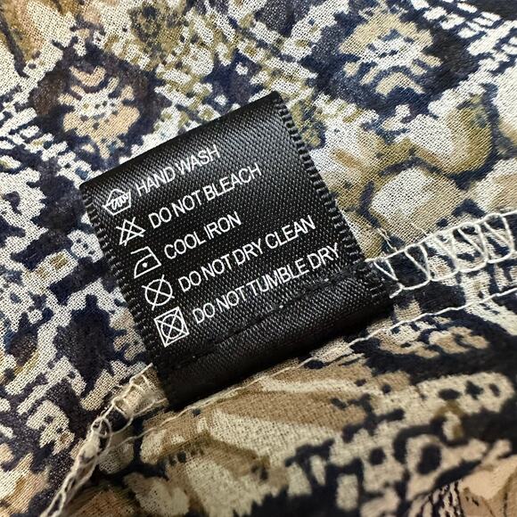 Olivaceous Sheer Snakeskin Blouse Animal Print Flowy Size Medium - Picture 8 of 8